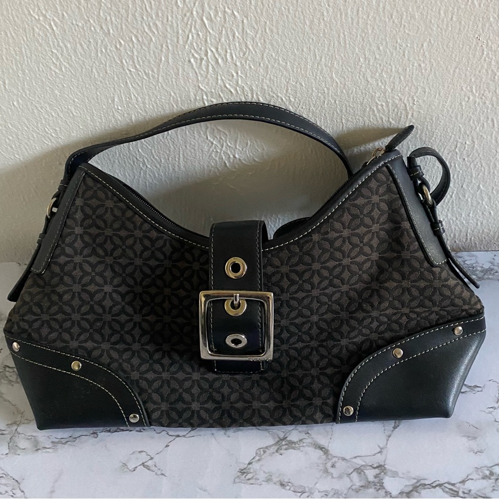 Y2K Relic Buckle Bet Bag